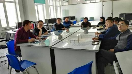 信息與計(jì)算機(jī)工程學(xué)院黨支部深入學(xué)習(xí)十九大精神，以計(jì)算機(jī)網(wǎng)絡(luò)工程為著力點(diǎn)強(qiáng)化使命擔(dān)當(dāng)